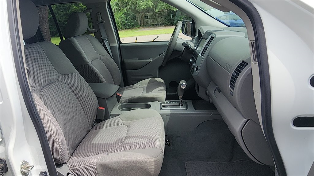 Nissan Frontier Crew Cab 4x2 SV Auto 2019 Nissan Frontier Crew Cab 4x2 SV Auto 2019