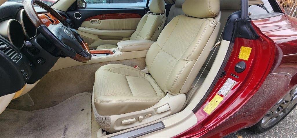 Lexus SC 430 2dr Convertible 2006