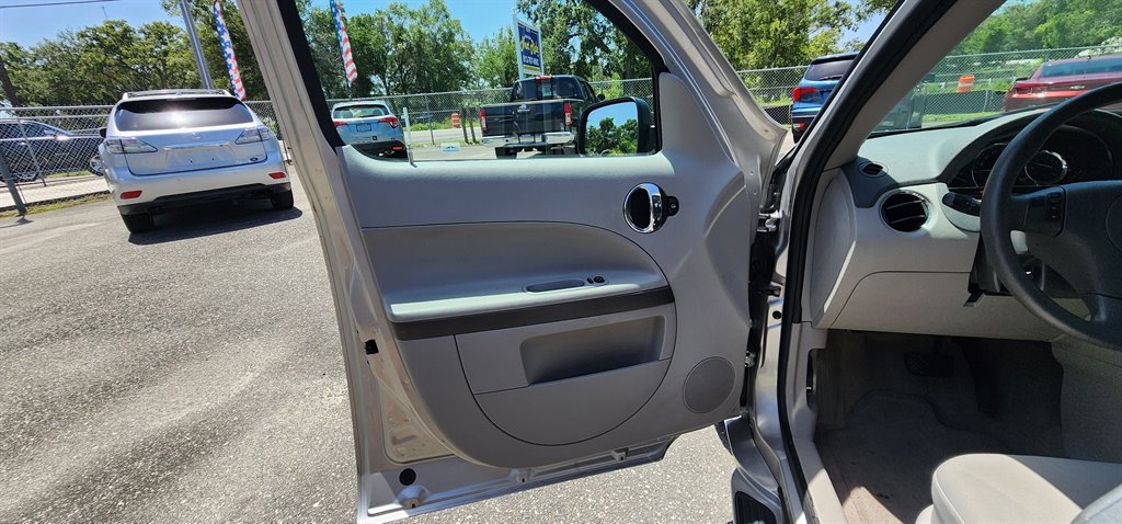 Chevrolet HHR 2WD 4dr LS 2007