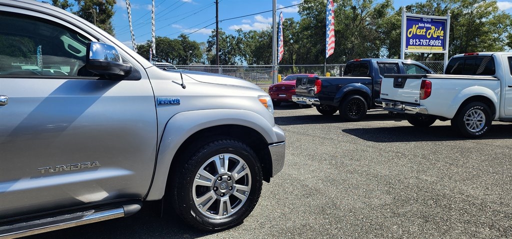 Toyota Tundra 4WD Truck  2010 Toyota Tundra 4WD Truck  2010