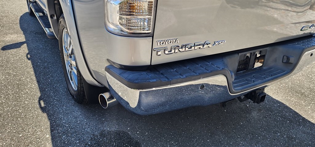 Toyota Tundra 4WD Truck  2010 Toyota Tundra 4WD Truck  2010
