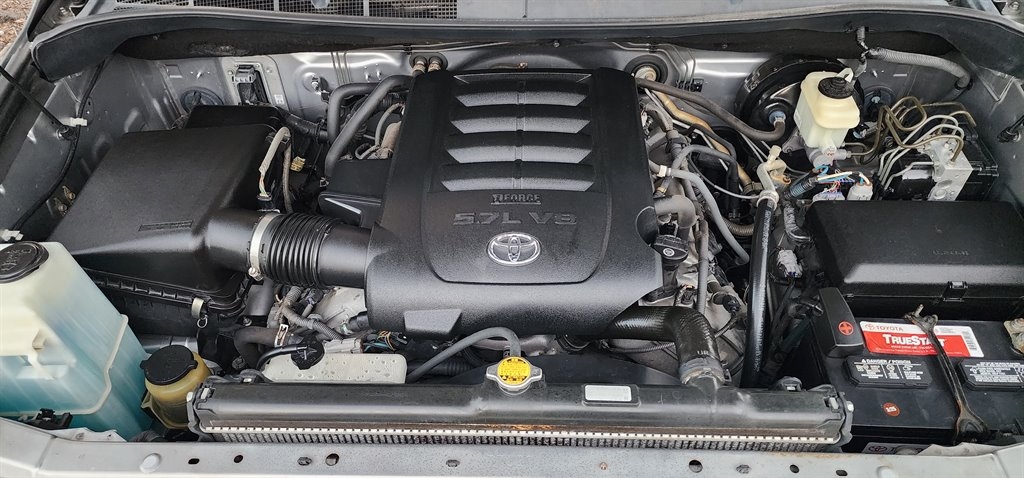 Toyota Tundra 4WD Truck  2010 Toyota Tundra 4WD Truck  2010