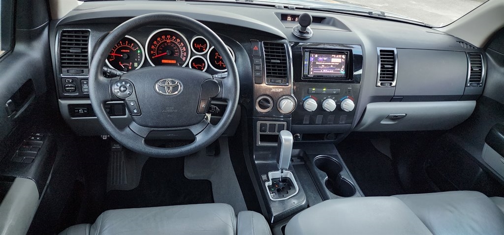 Toyota Tundra 4WD Truck  2010 Toyota Tundra 4WD Truck  2010