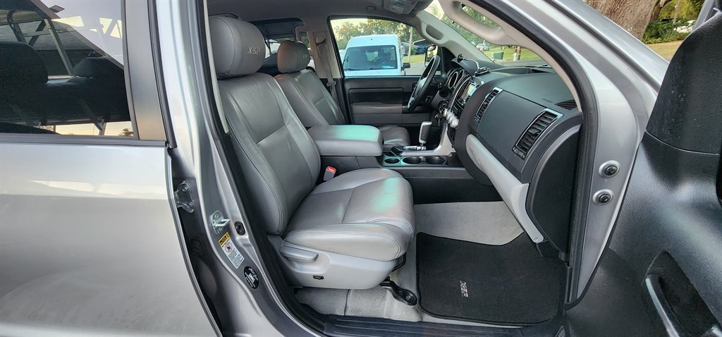 Toyota Tundra 4WD Truck  2010 Toyota Tundra 4WD Truck  2010