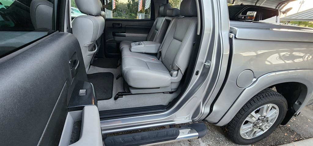 Toyota Tundra 4WD Truck  2010 Toyota Tundra 4WD Truck  2010