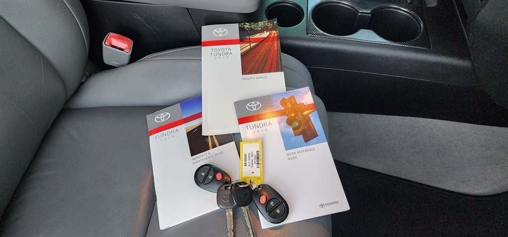 Toyota Tundra 4WD Truck  2010 Toyota Tundra 4WD Truck  2010