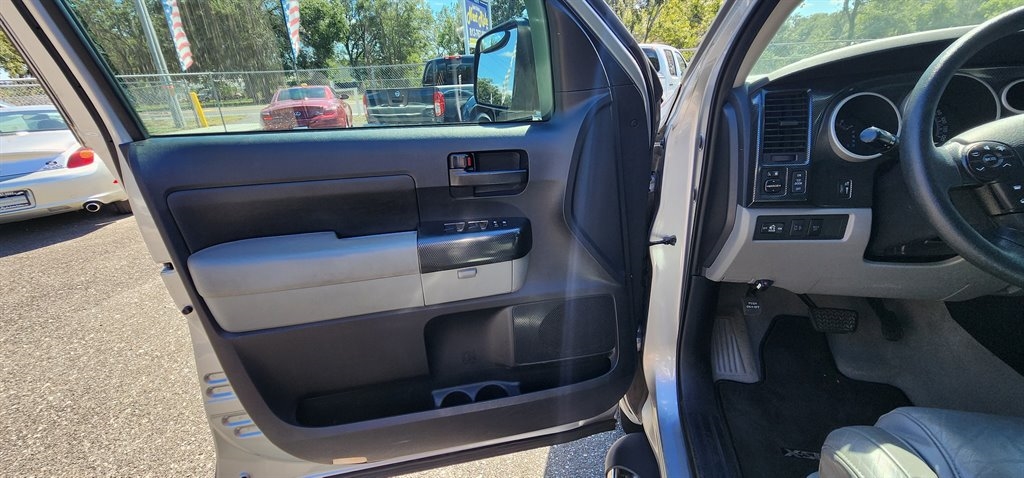 Toyota Tundra 4WD Truck  2010 Toyota Tundra 4WD Truck  2010