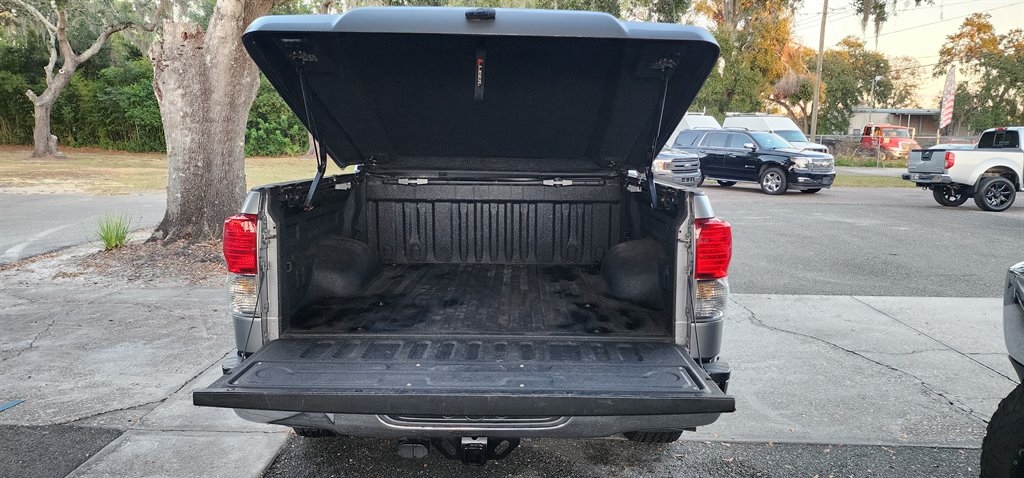 Toyota Tundra 4WD Truck  2010 Toyota Tundra 4WD Truck  2010