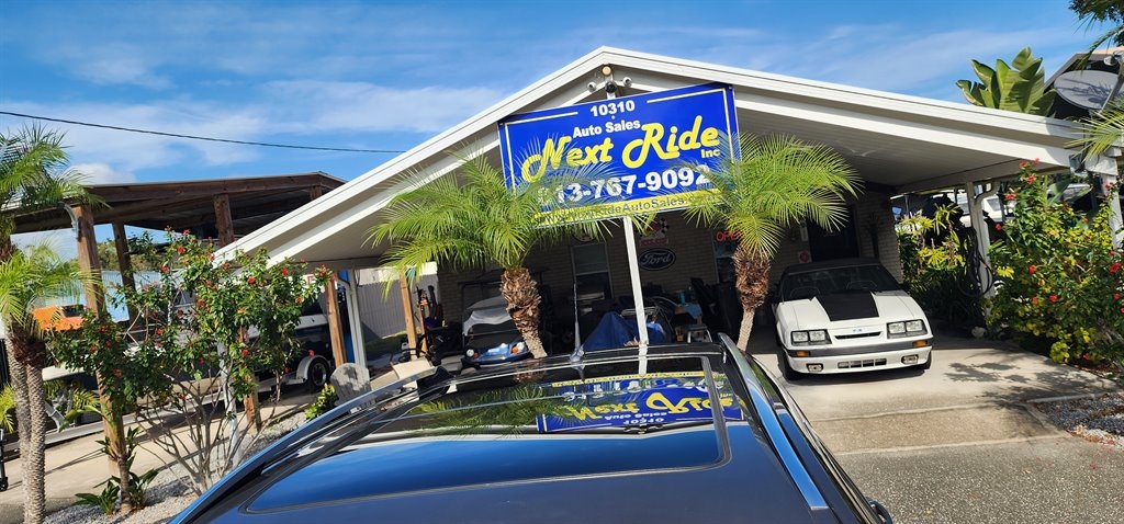 Cadillac SRX FWD 4dr Performance Collection 2011