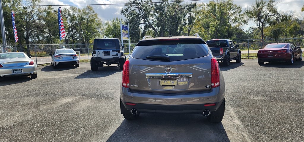 Cadillac SRX FWD 4dr Performance Collection 2011