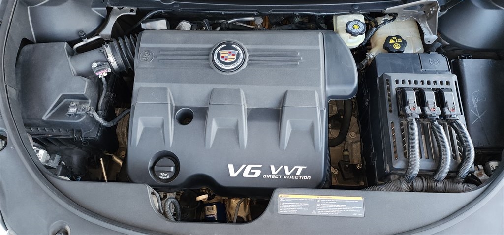 Cadillac SRX FWD 4dr Performance Collection 2011