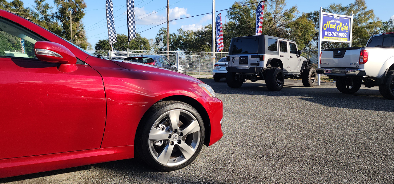 Lexus IS 250C 2dr Conv Auto 2010