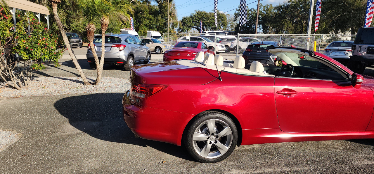 Lexus IS 250C 2dr Conv Auto 2010