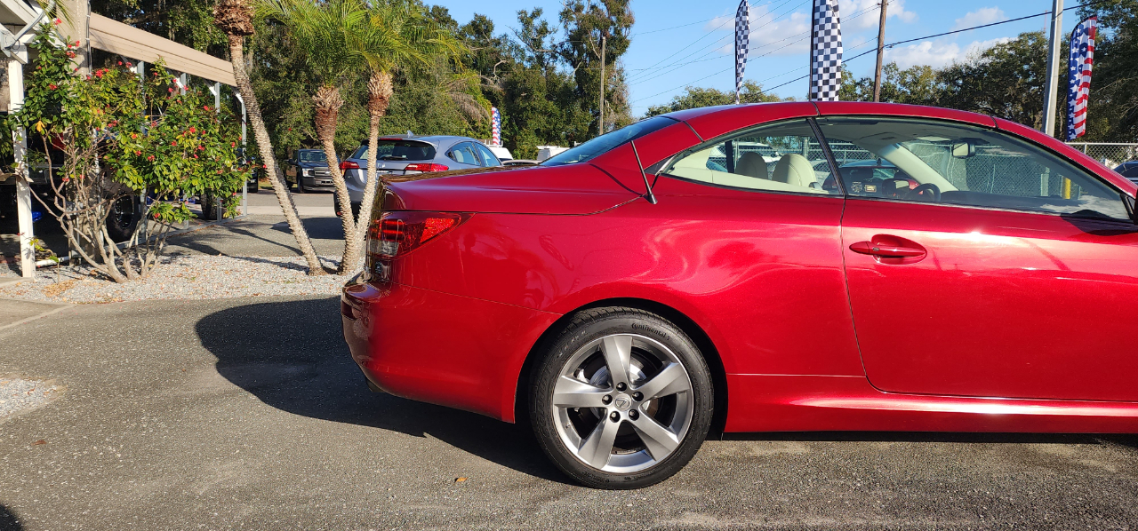 Lexus IS 250C 2dr Conv Auto 2010