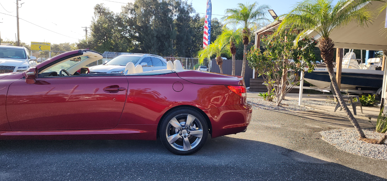 Lexus IS 250C 2dr Conv Auto 2010