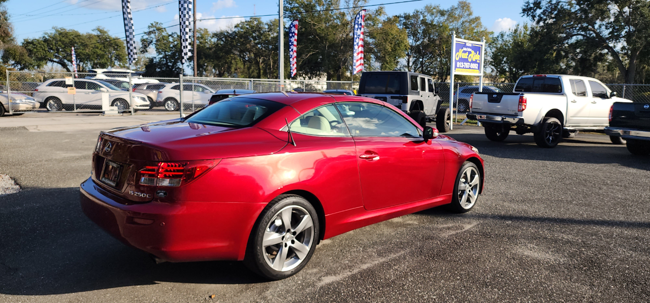 Lexus IS 250C 2dr Conv Auto 2010