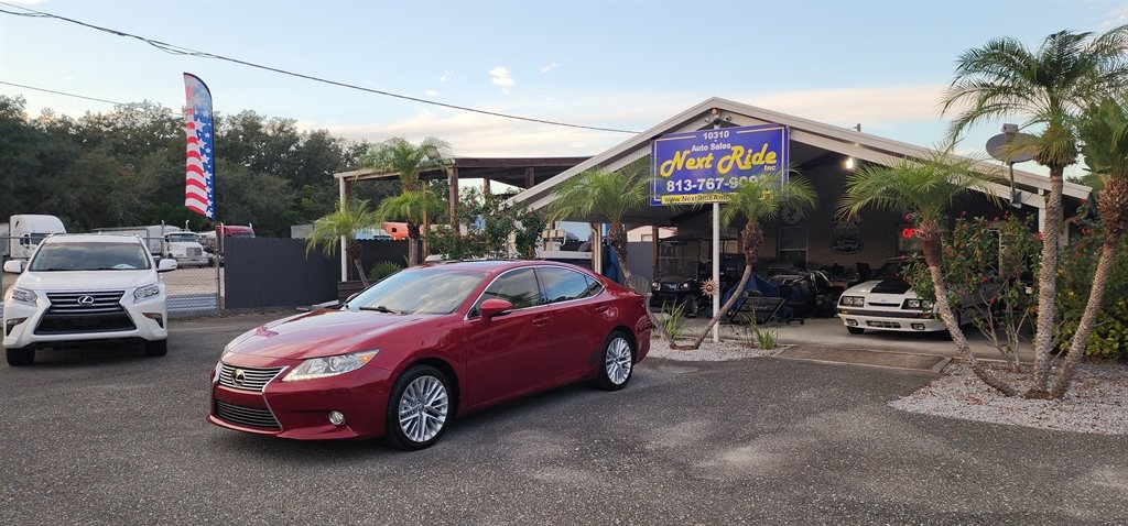2013 Lexus ES 350 4dr Sdn