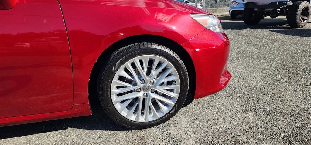 Lexus ES 350 4dr Sdn 2013