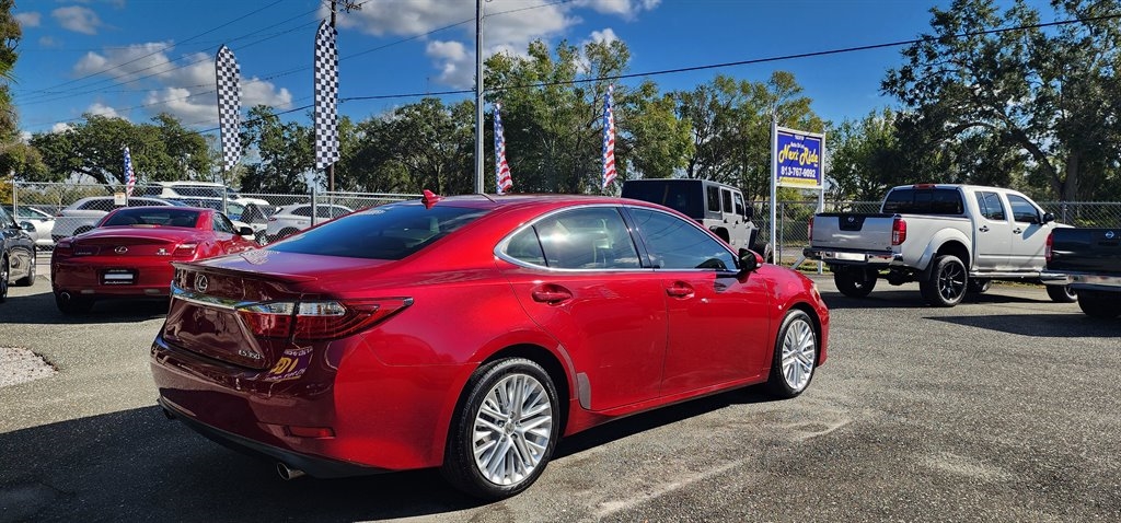 Lexus ES 350 4dr Sdn 2013