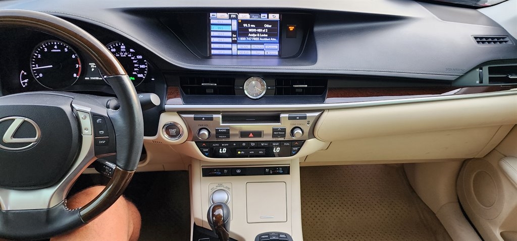 Lexus ES 350 4dr Sdn 2013