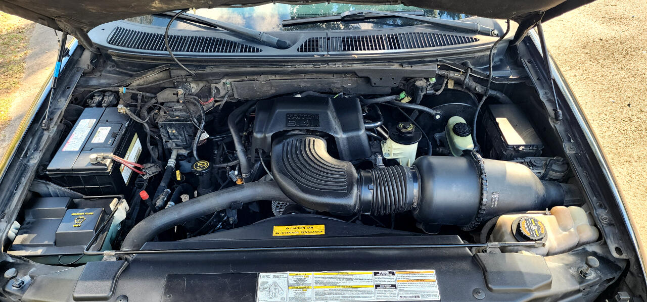 Ford F-150 SuperCrew Crew Cab 139" Lariat 4WD 2001