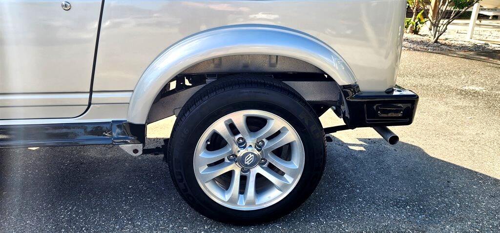 Suzuki Samurai  1987