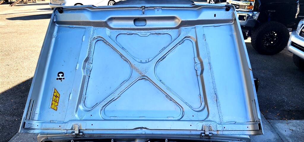 Suzuki Samurai  1987