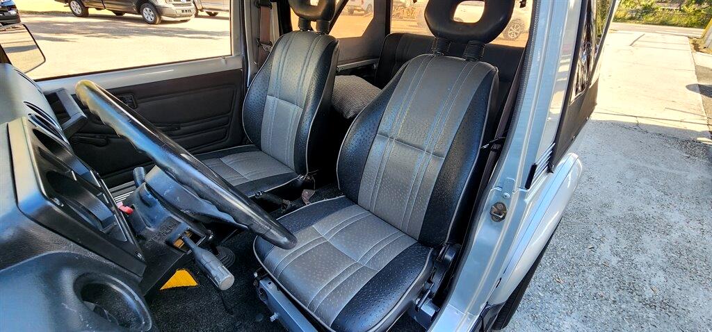 Suzuki Samurai  1987