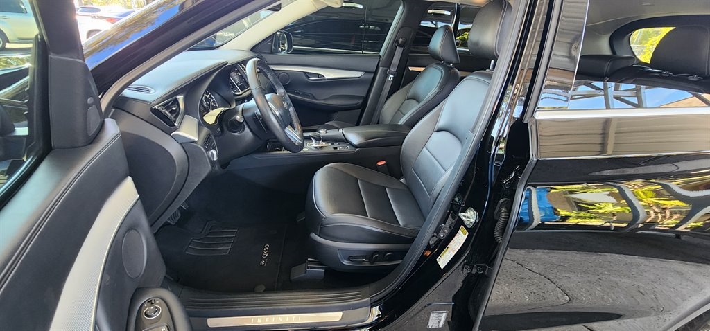 Infiniti QX50 LUXE FWD 2021