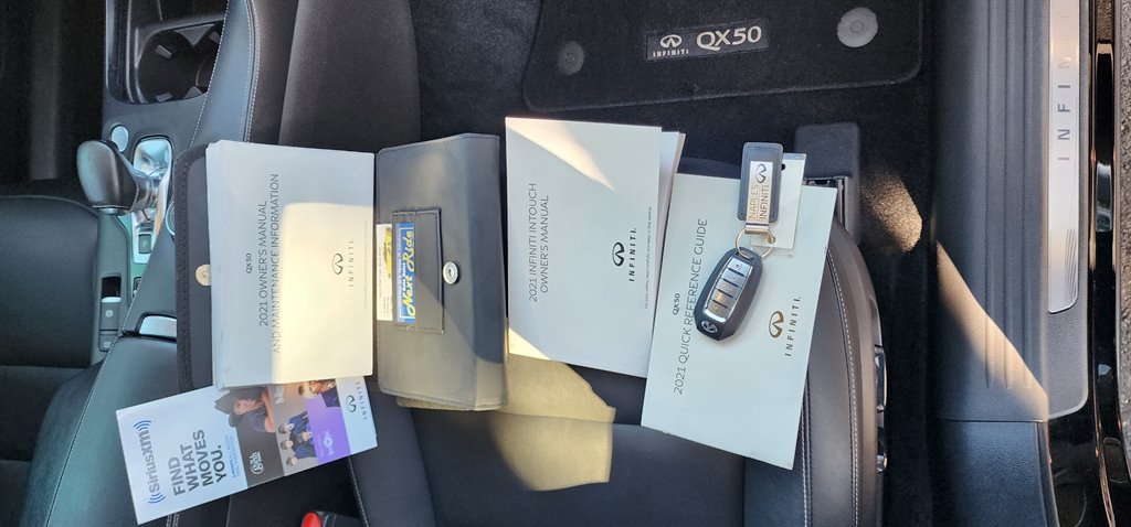 Infiniti QX50 LUXE FWD 2021