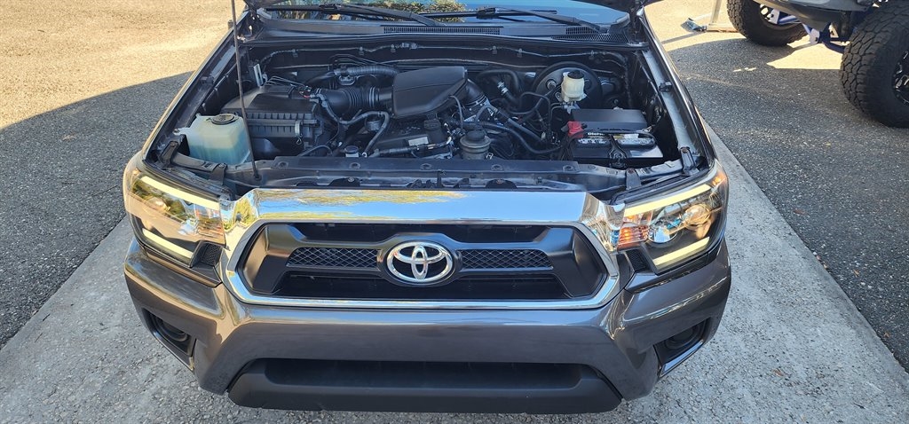 Toyota Tacoma 2WD Access Cab I4 MT (Natl) 2013