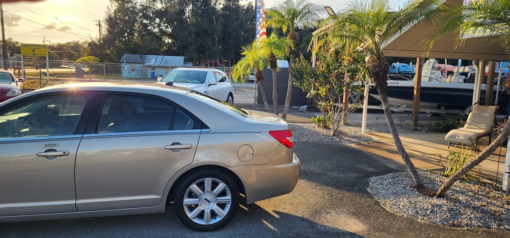 Lincoln MKZ 4dr Sdn FWD 2008