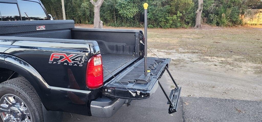 Ford Super Duty F-250 SRW 4WD Crew Cab 172" Lariat 2015