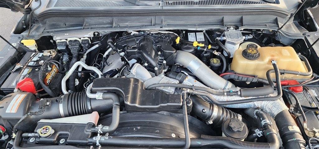 Ford Super Duty F-250 SRW 4WD Crew Cab 172" Lariat 2015