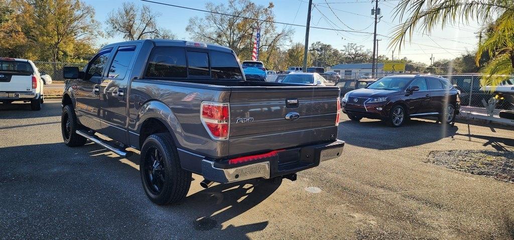 Ford F-150 XLT SuperCrew 2WD 2014
