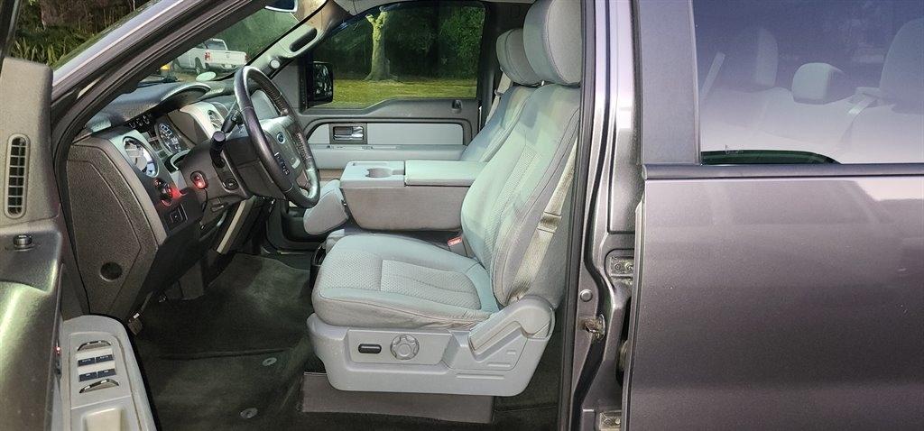 Ford F-150 XLT SuperCrew 2WD 2014