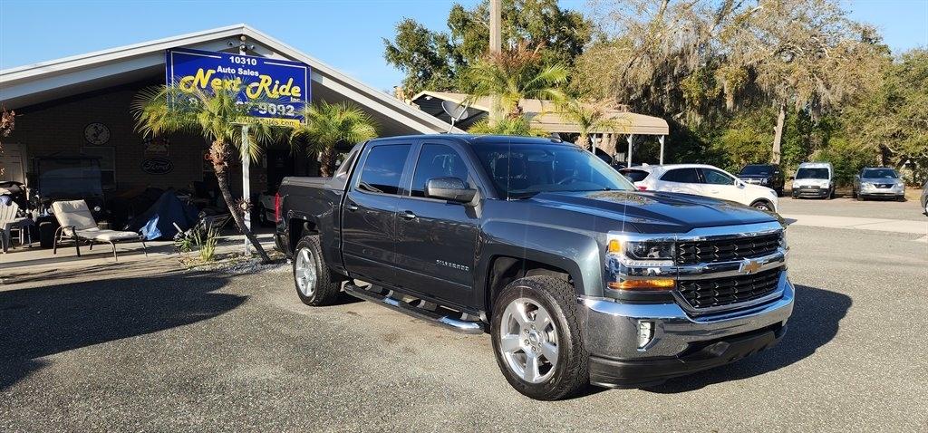 Chevrolet Silverado 1500 2WD Crew Cab 143.5" LT w/1LT 2017