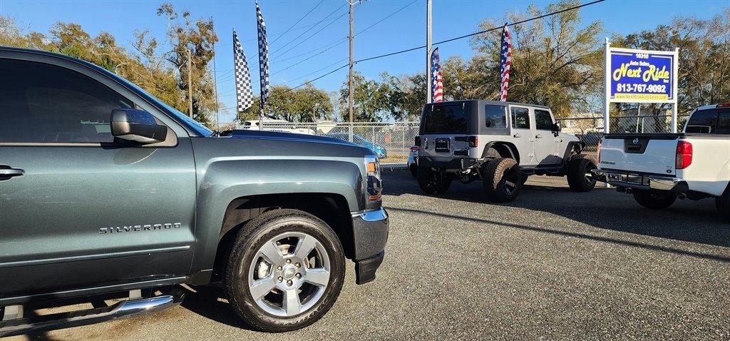 Chevrolet Silverado 1500 2WD Crew Cab 143.5" LT w/1LT 2017