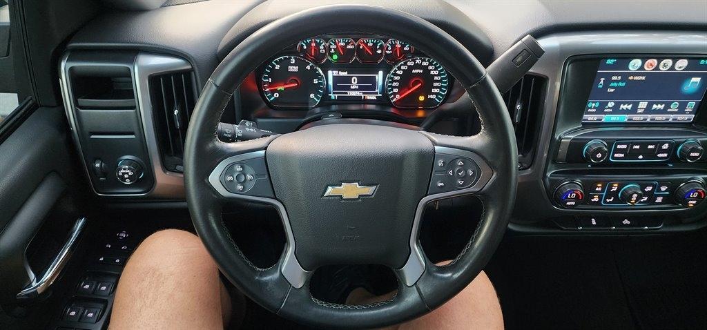 Chevrolet Silverado 1500 2WD Crew Cab 143.5" LT w/1LT 2017