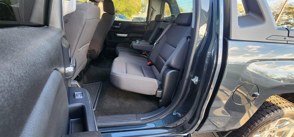 Chevrolet Silverado 1500 2WD Crew Cab 143.5" LT w/1LT 2017
