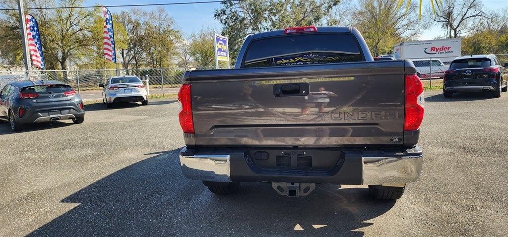 Toyota Tundra 2WD SR5 CrewMax 5.5' Bed 5.7L (Natl) 2018