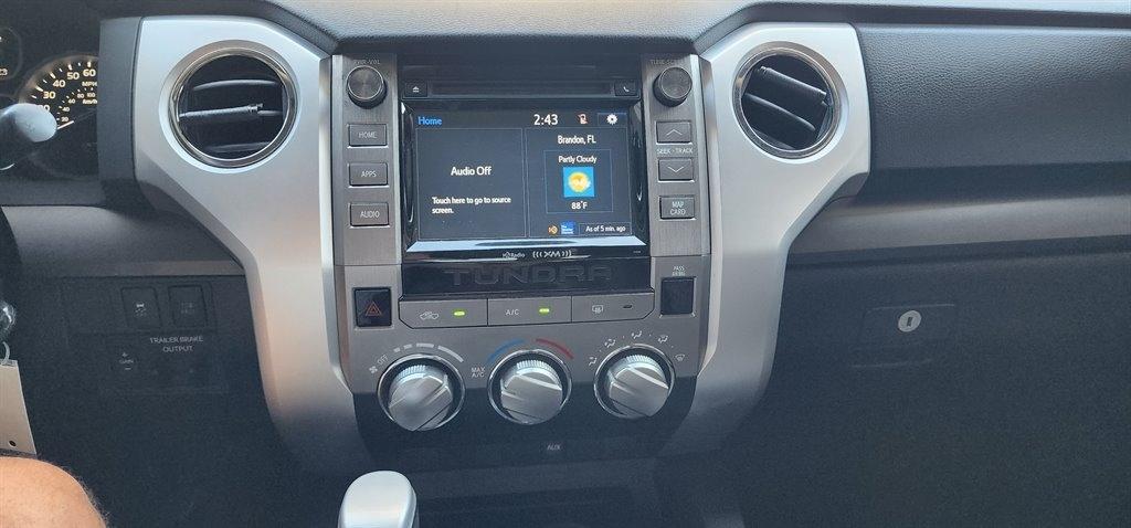 Toyota Tundra 2WD SR5 CrewMax 5.5' Bed 5.7L (Natl) 2018