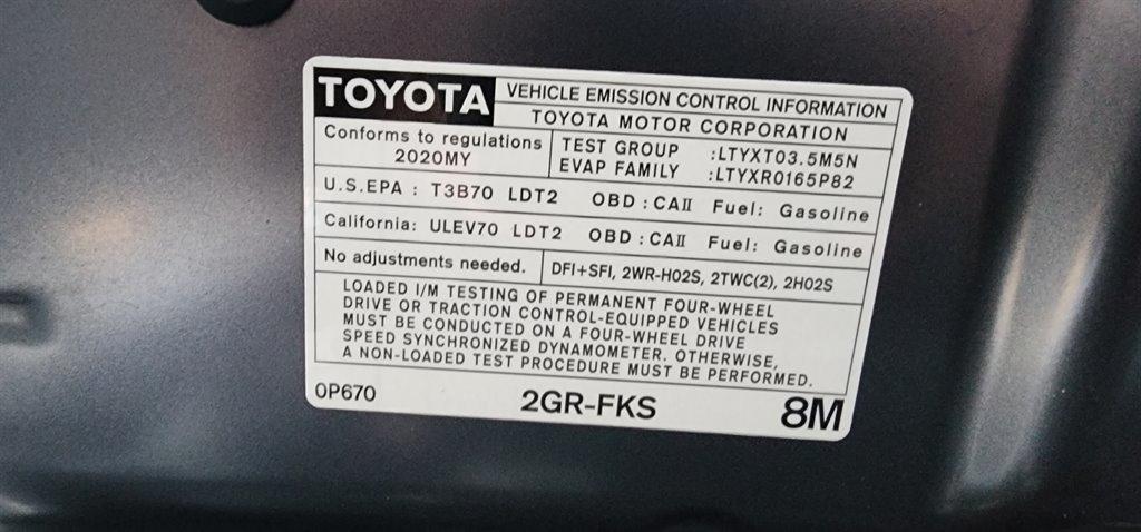 Toyota Tacoma SR5 Double Cab 5' Bed V6 4x4 AT (Natl) 2017