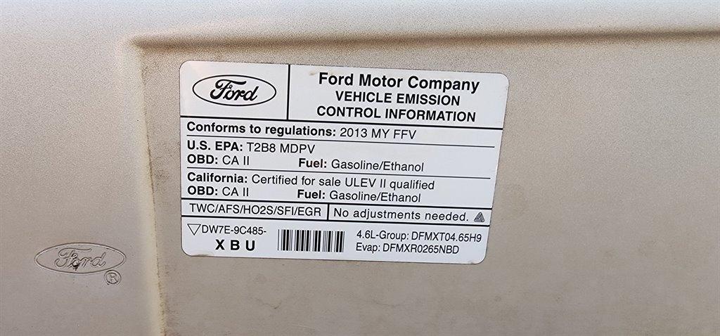 Ford Econoline Cargo Van E-150 Commercial 2013