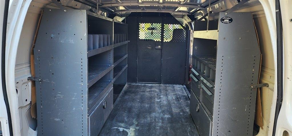 Ford Econoline Cargo Van E-150 Commercial 2013