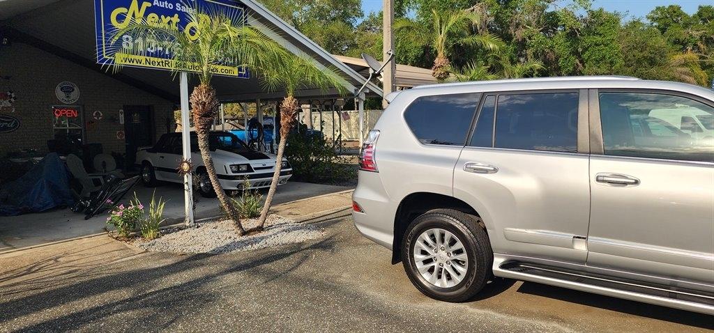 Lexus GX 460 4WD 4dr 2015