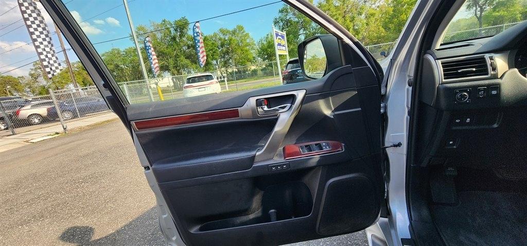 Lexus GX 460 4WD 4dr 2015