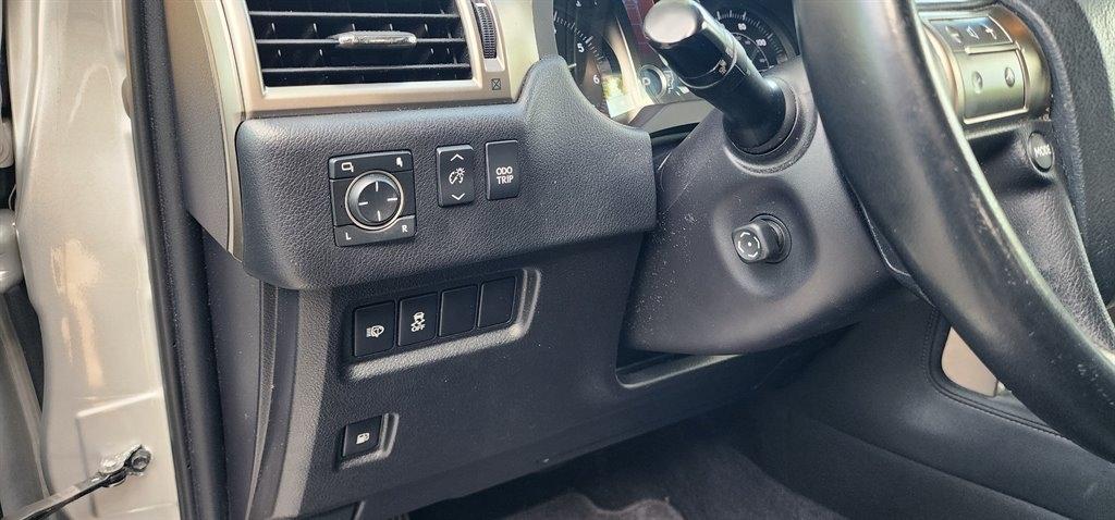 Lexus GX 460 4WD 4dr 2015