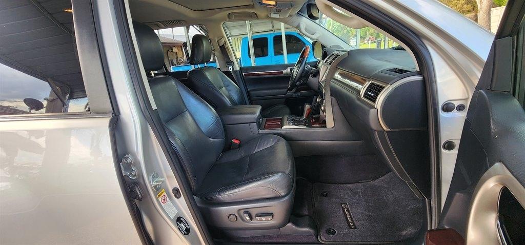 Lexus GX 460 4WD 4dr 2015