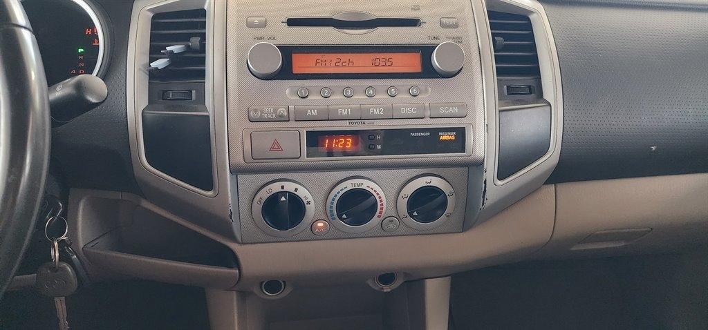 Toyota Tacoma  2008